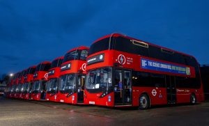 A frota de ônibus elétricos BYD ADL Enviro400EV de Stagecoach