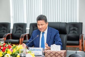 Sun Chanthol, Ministro de Obras Públicas e Transportes do Camboja