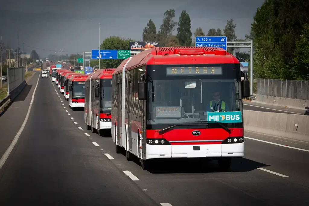 BYD ônibus no Chile 2025