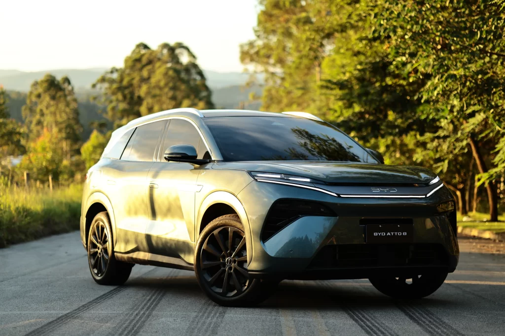BYD Atto 8