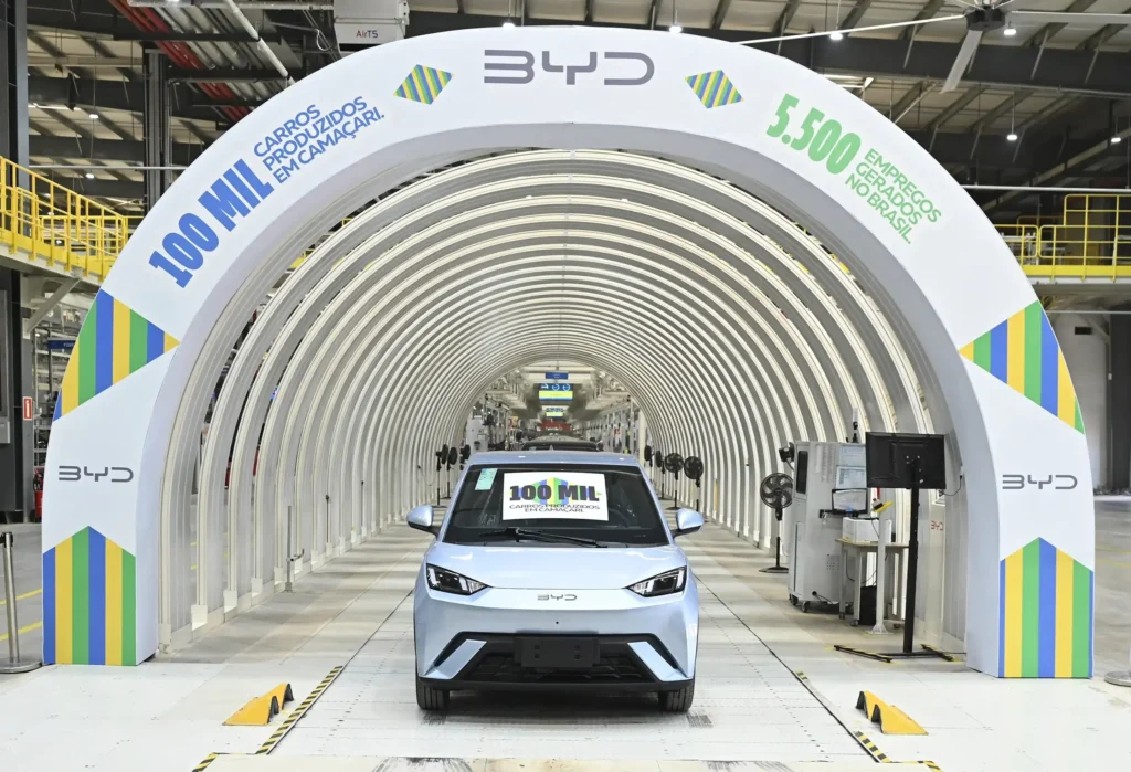 BYD celebra marcos históricos em Camaçari
